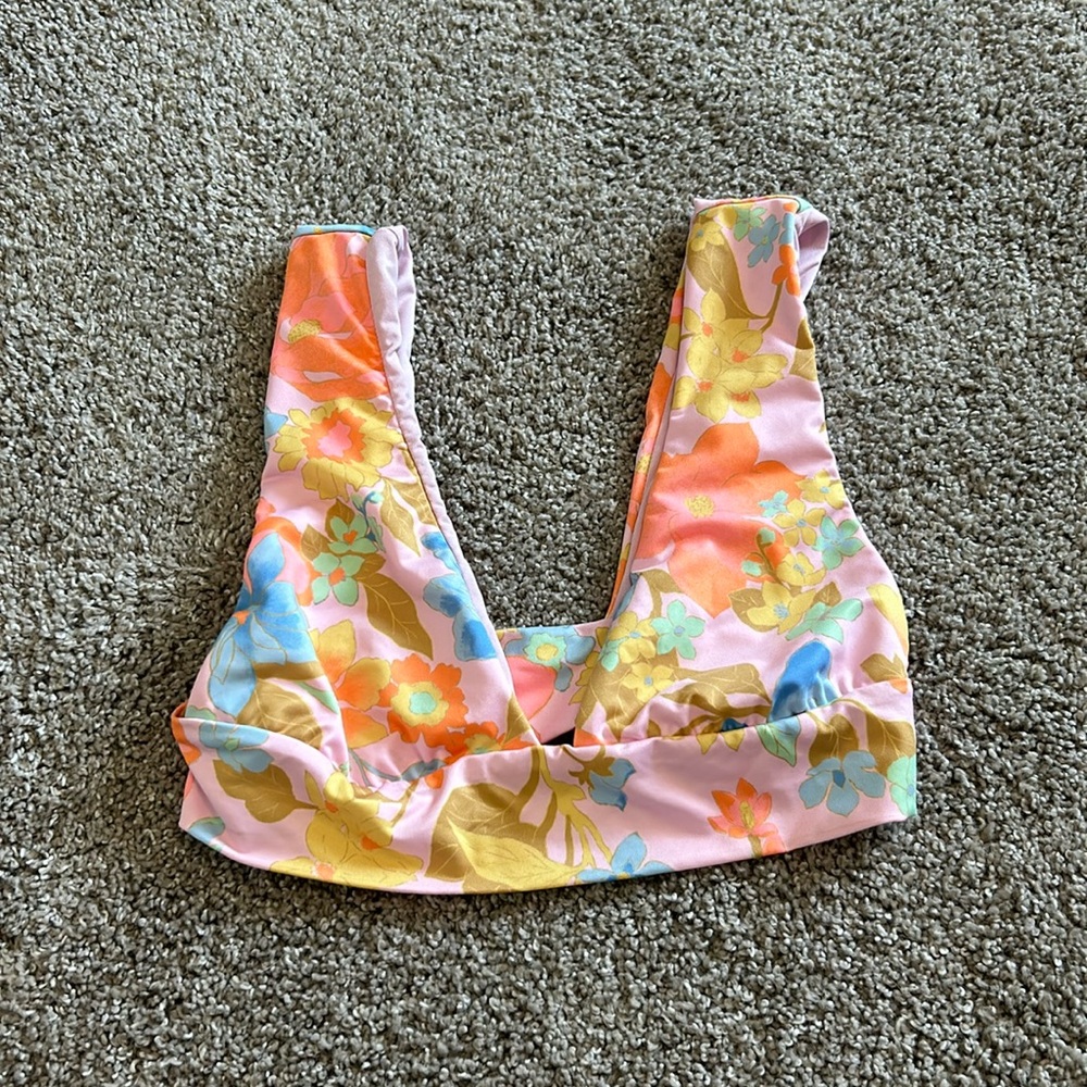billabong swimsuit top